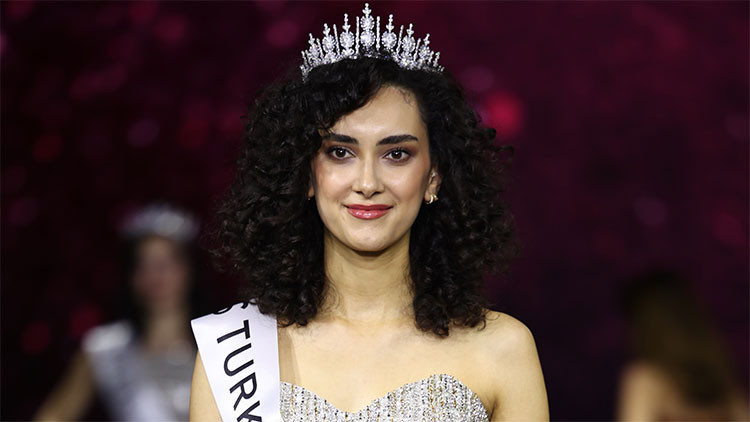 Türkiyenin güzeli Sıla