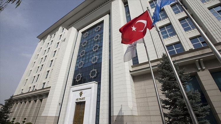 AK Parti MKYK toplantısı sona erdi