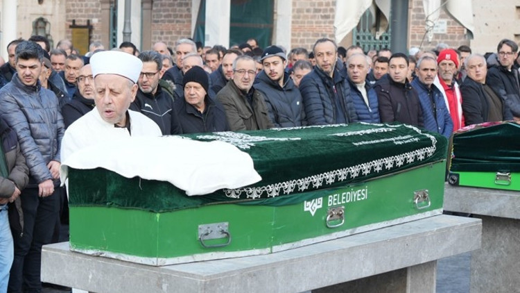 Hastanede cenazeler karıştı, defin öncesi gerçek anlaşıldı