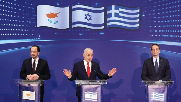 Yunanistan, GKRY ve İsrail ile askeri anlaşmalar imzaladı