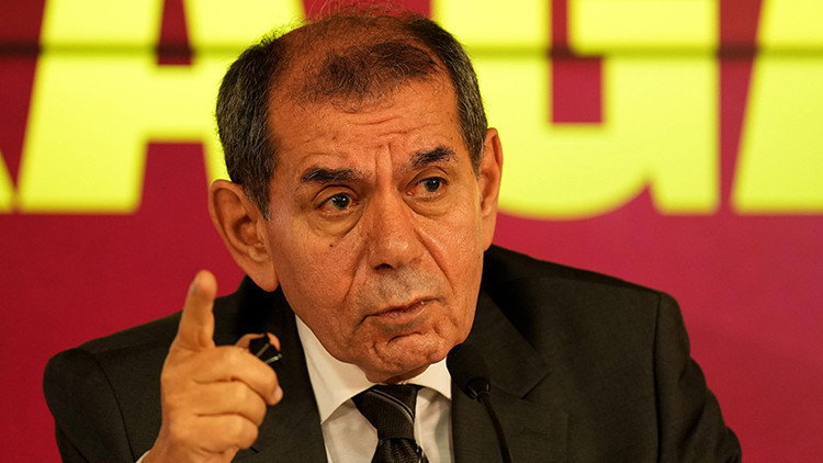 Dursun Özbek: Galatasarayı seviyesine ulaşamadıkları için kendi seviyelerine çekmeye çalışıyorlar