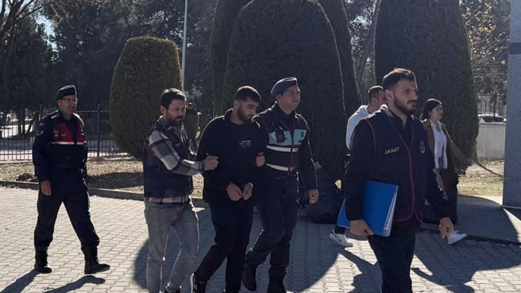 Denizli merkezli 6 ilde çelik kasalardan hırsızlık yapanlara operasyon; 11 tutuklama