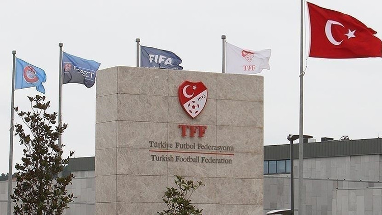 TFFden Galatasaray ve Trabzonsporun erteleme talebine ret TFFden Galatasaray ve Trabzonsporun erteleme talebine ret
