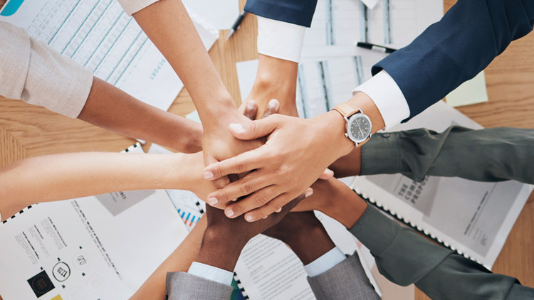 İnsanı merkeze alan dijital ve kültürel dönüşüm