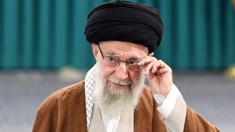Hamaney, protestoculara hak verdi: Ekonomik talepler meşru