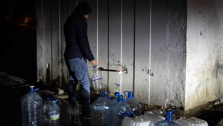 Başkentte kesintiler nedeniyle içme suyu çeşmelerden sağlanıyor