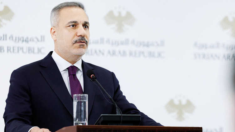 Paris’te iki kritik toplantı