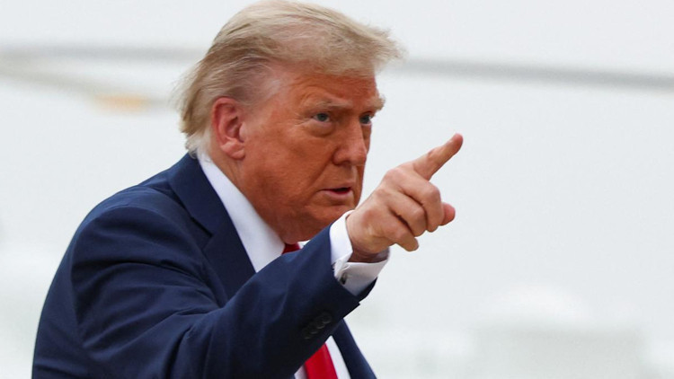 ABD Senatosundan Trumpın Venezuelada askeri güç kullanmasını engellemeye yönelik adım