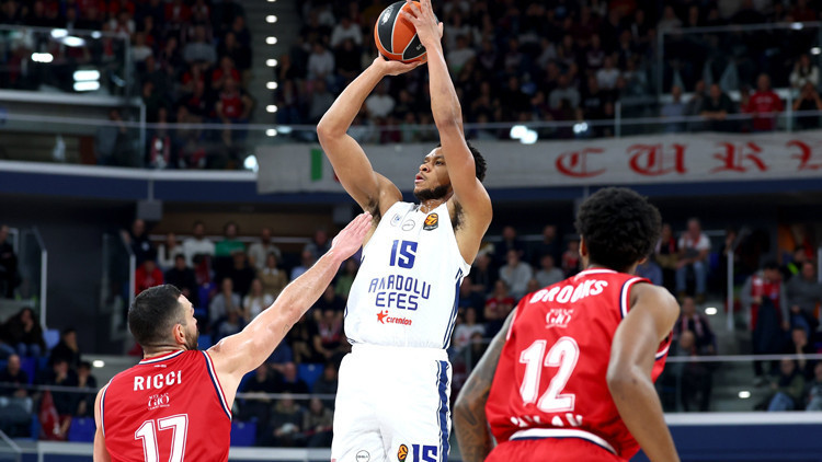 Olimpia Milano 87-74 Anadolu Efes (Euroleague maçı özeti)