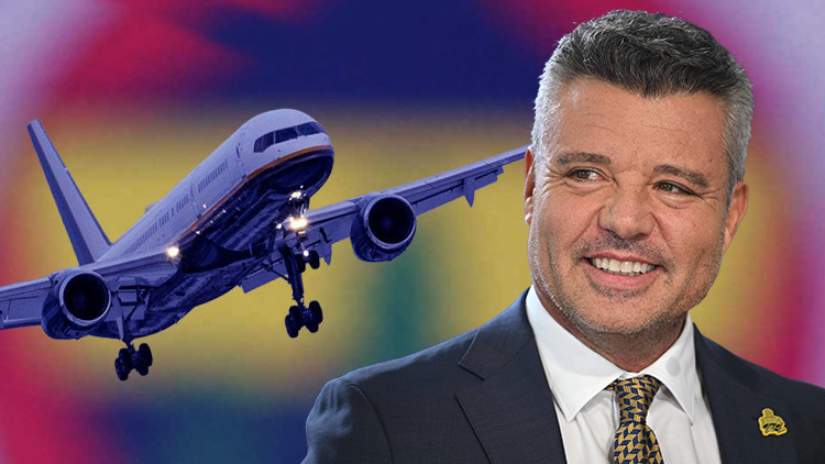 Süper Kupadaki Galatasaray derbisi öncesi Fenerbahçede flaş gelişme Yıldız futbolcu gece yarısı özel uçakla İstanbula getirildi Süper Kupadaki Galatasaray derbisi öncesi Fenerbahçede flaş gelişme Yıldız futbolcu gece yarısı özel uçakla İstanbula getirildi