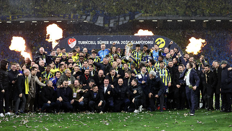 Sadettin Saran, ilk kupasını kazandı