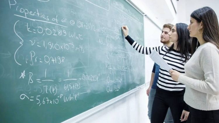 Üniversitelinin ‘matematik’le imtihanı: İşlem var mantık yok