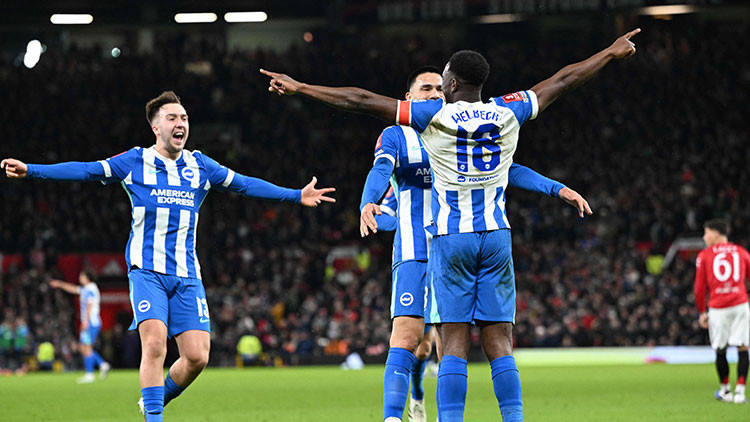 Manchester Uniteda FA Cupta Brighton şoku Ferdi Kadıoğlu...