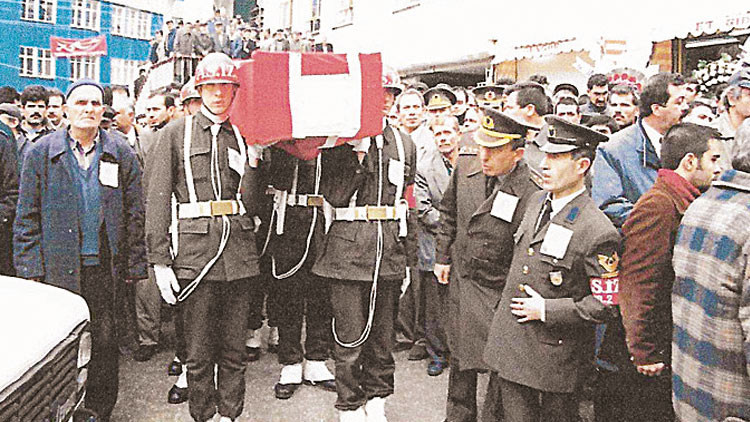 28 yıl sonra şehit