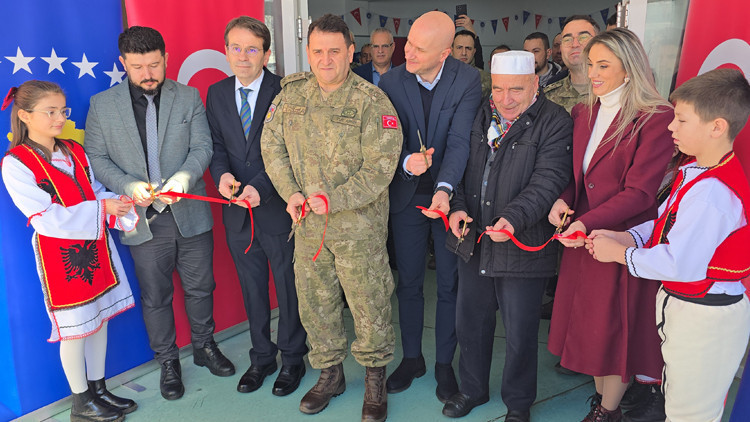 Mehmetçik Kosova’da eğitime desteğini sürdürüyor