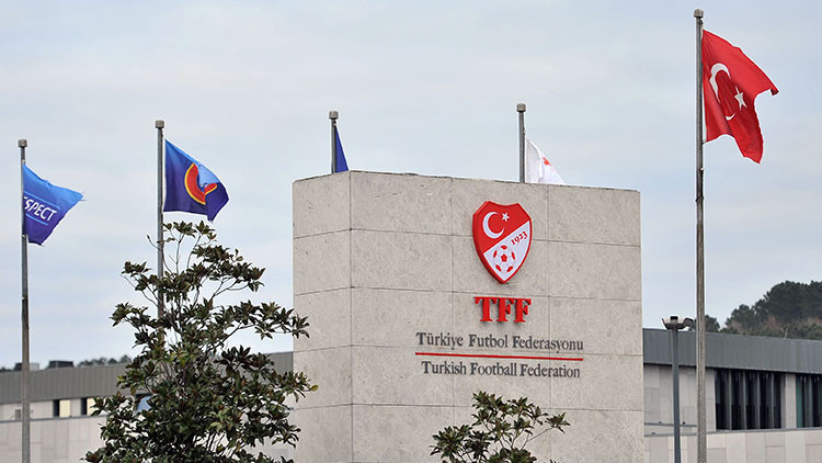 PFDKdan Süper Kupada oynayan 3 kulübe para cezası