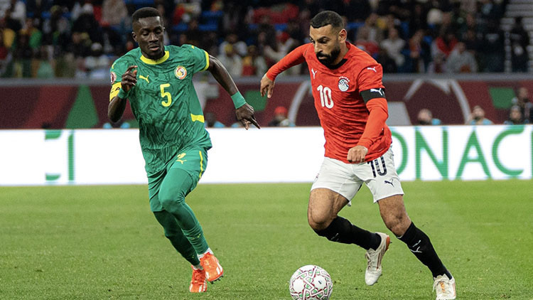 Afrika Kupasında ilk finalist belli oldu Afrika Kupasında ilk finalist belli oldu