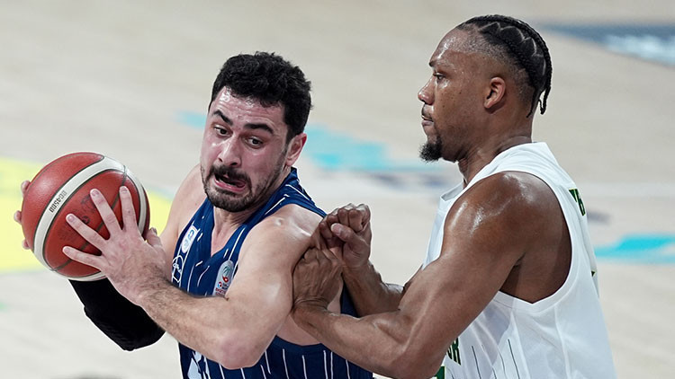 Anadolu Efes, Erokspora mağlup