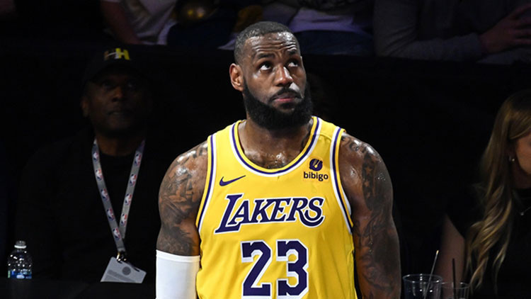 LeBron Jamesin 21 yıllık serisi sona erdi