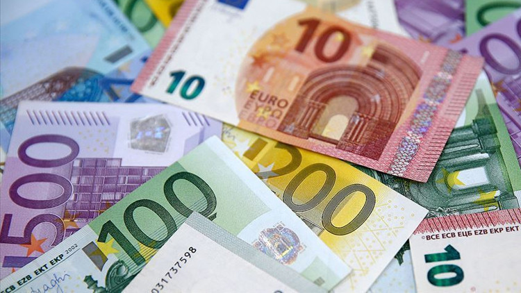 Almanya için büyüme tahmini yükseltildi Almanya için büyüme tahmini yükseltildi