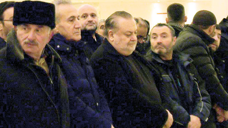 Samsun Demir babasını uğurladı