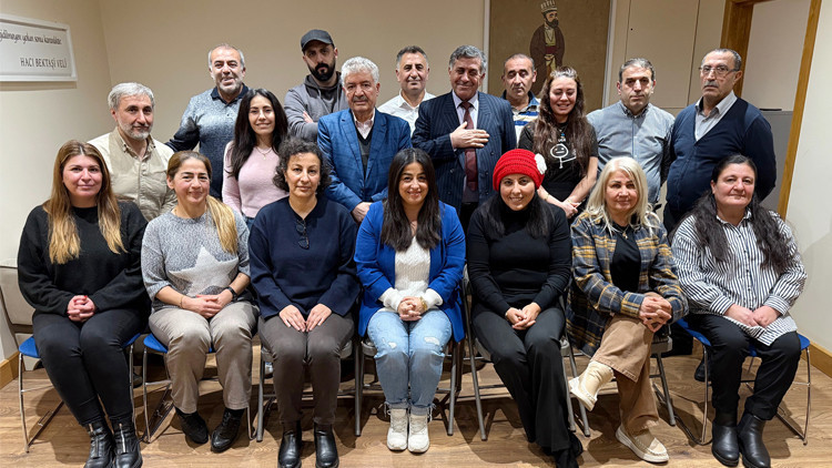 İngiltere Alevi Kültür Merkezi ve Cemevinde görev dağılımı yapıldı