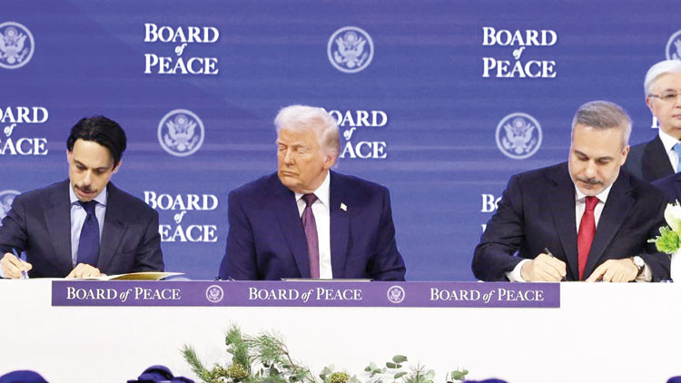 Gazze’den dünyaya yeni barış dönemi... Barış Kurulu imzaları Davos’ta atıldı