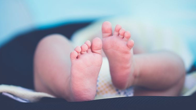 Yeni doğan bebeği çöpün yanına bırakanlara 21 yıla kadar hapis istemi