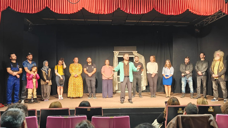 Entrikalı Dolap Komedyası Landshutta sahne alıyor