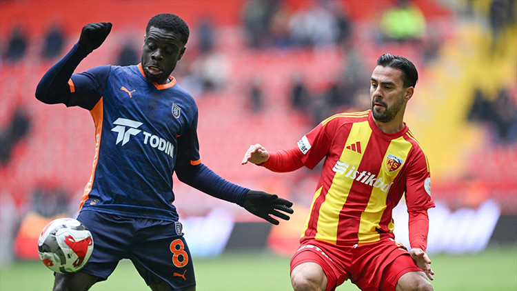 Kayserispor 0-3 Başakşehir (Süper Lig maçı özeti) Kayserispor 0-3 Başakşehir (Süper Lig maçı özeti)