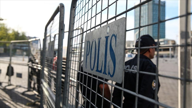 Mardin ve Şanlıurfada toplantı ve gösteri yürüyüşü yasaklandı