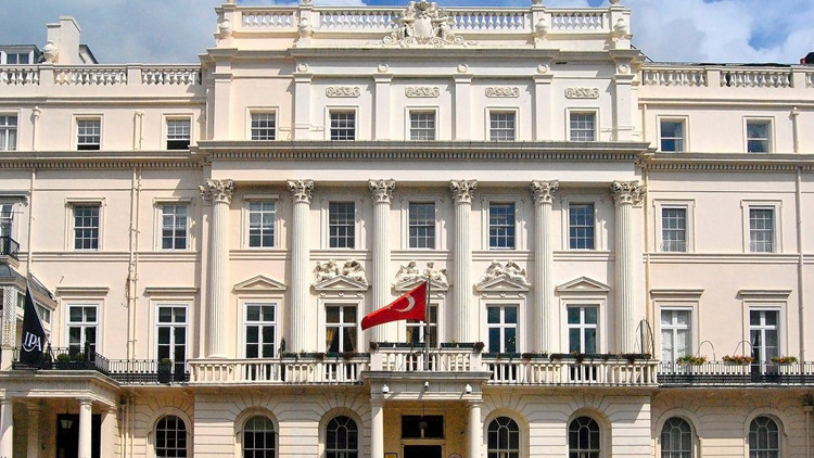 Türkiyenin Londra Büyükelçiliğinden güvenlik ve seyahat uyarısı
