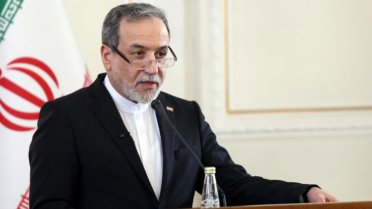İran Dışişleri Bakanı Arakçi: Dünya bir saçmalıkla karşı karşıya