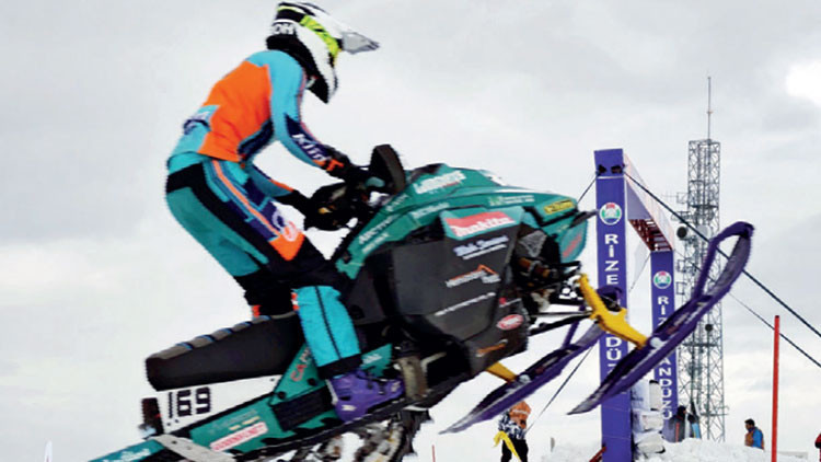 Rize Handüzü yaylası motor sesiyle inledi Rize Handüzü yaylası motor sesiyle inledi