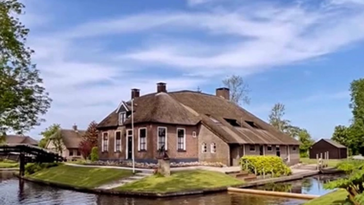 Hollandanın masalsı köyleri