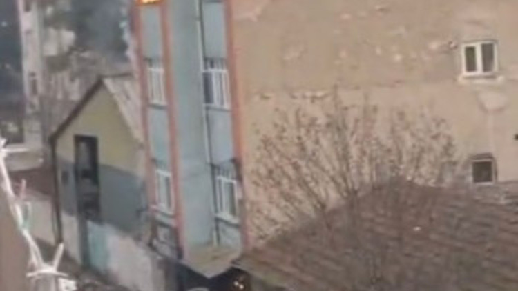 Karabükte ev yangını