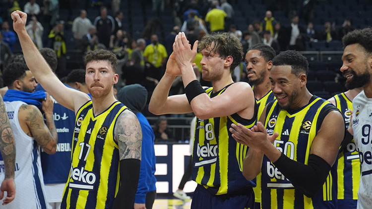 Lider Fenerbahçe Beko, Barcelona deplasmanında