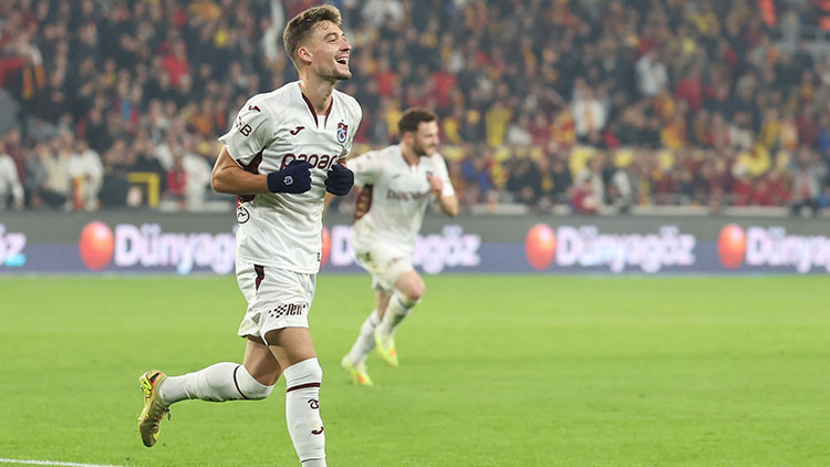 Ernest Muçi, golleriyle Trabzonspora katkı vermeye devam ediyor