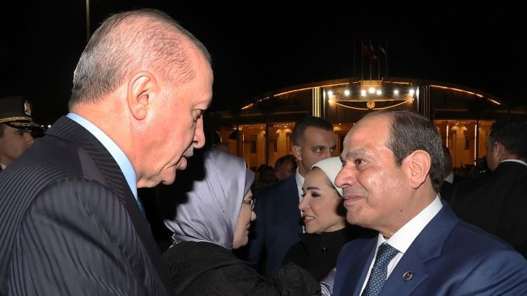 Cumhurbaşkanı Erdoğan, Mısırdan ayrıldı
