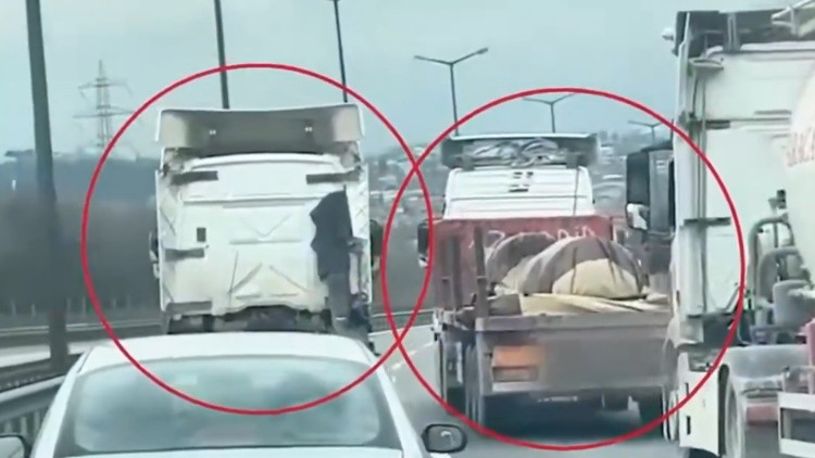 Bakan Yerlikaya: Kocaelide dakikalarca sol şeridi işgal eden TIR sürücüsüne idari para cezası uygulandı