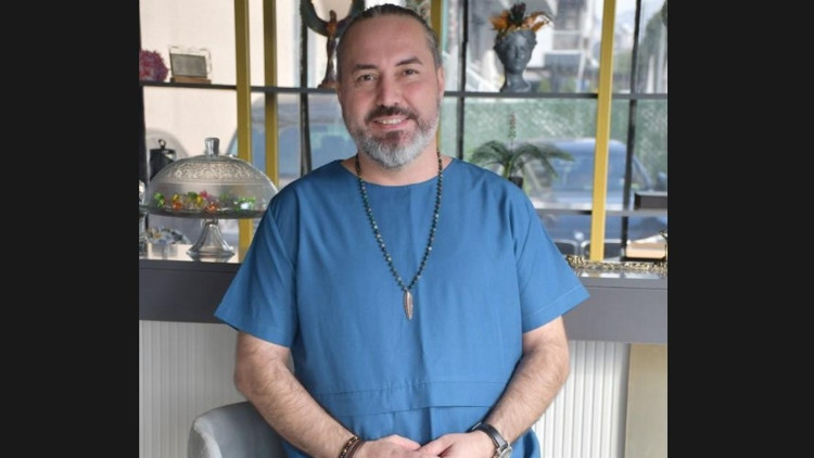 Jinekomasti ile kaybolan özgüveninizi yeniden kazanın
