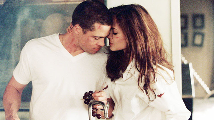 En yakışıklı erkekle evlilik pahalıya patladı: Üç günlük mutluluk burnundan geldi... Bilsem böyle sever miydim