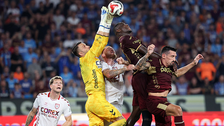 Karadenizde derbi günü: Samsunspor - Trabzonspor Karadenizde derbi günü: Samsunspor - Trabzonspor