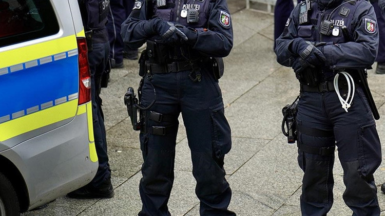 Almanyada sığınmacılara saldırılar arttı