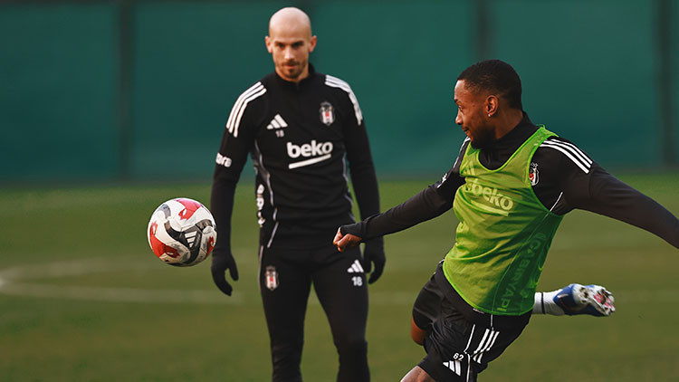 Beşiktaşta yeni transferler ilk kez idmanda Beşiktaşta yeni transferler ilk kez idmanda