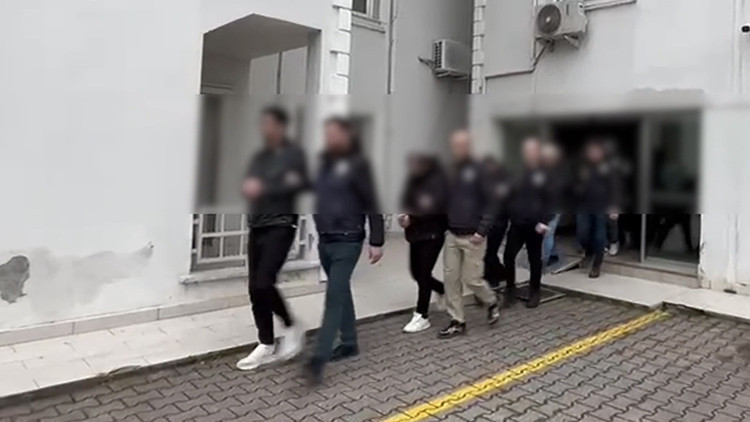 Sakarya merkezli 12 ilde çocuk müstehcenliği operasyonu: 13 tutuklama