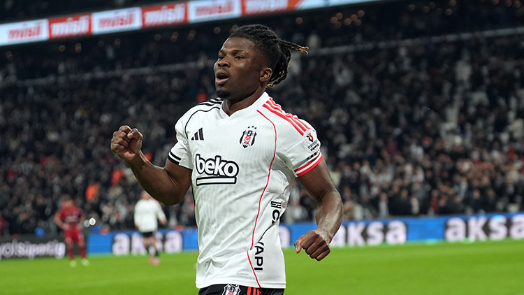 Beşiktaştan El Bilal Toure için sakatlık açıklaması