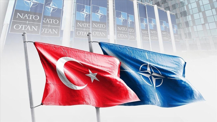Cumhurbaşkanlığı İletişim Başkanlığından, Türkiye'nin NATO üyeliğinin 74.  yıl dönümü paylaşımı - Son Dakika Haberler