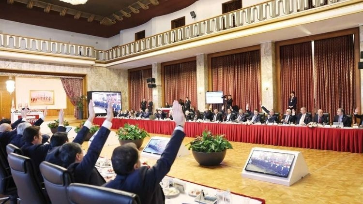 Komisyon raporu oy çokluğuyla kabul edildi... Ortak karar: Türkiye modeli