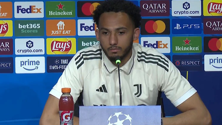 Hürriyet: Lloyd Kelly: Osimhen, olağanüstü bir oyuncu